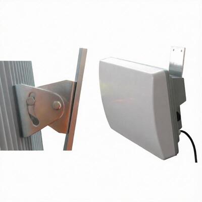 주문 10W 큰 반경 적용 범위를 가진 각 밴드 휴대전화 신호 방해기 43dBm online manufacture